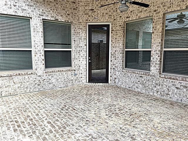 Building Photo - 324 Rue Petite