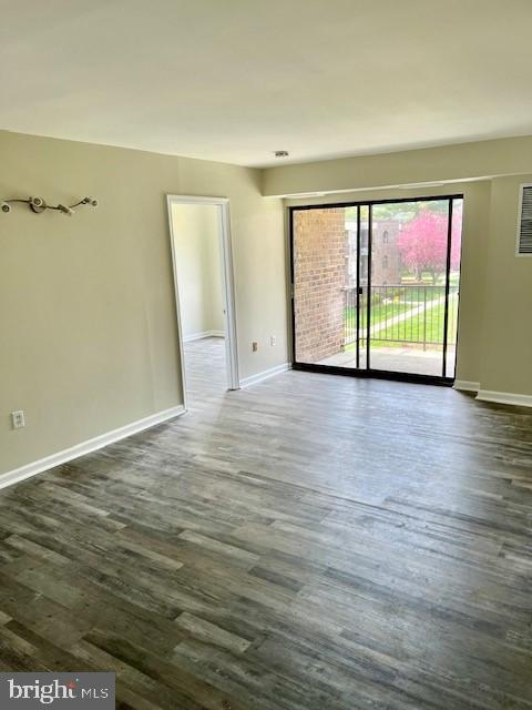 Building Photo - 21 Silverwood Cir