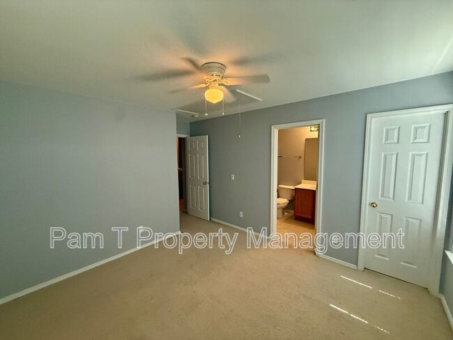 Building Photo - 37 Timber Crest Ct