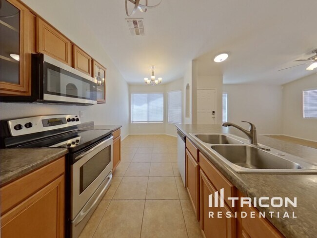 Building Photo - 21308 Howell Dr