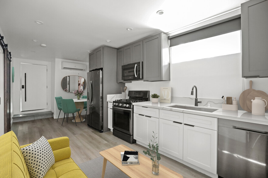 Primary Photo - 1023 Tremont St.