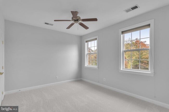 Building Photo - 22855 Oakgrove Rd