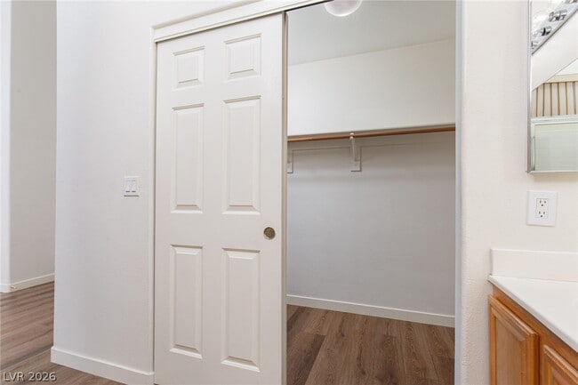 Building Photo - 252 Horizon Pointe Cir