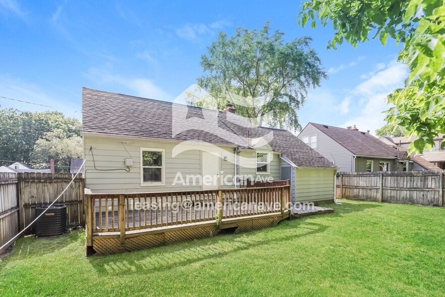 Building Photo - 142 S Delmar Ave