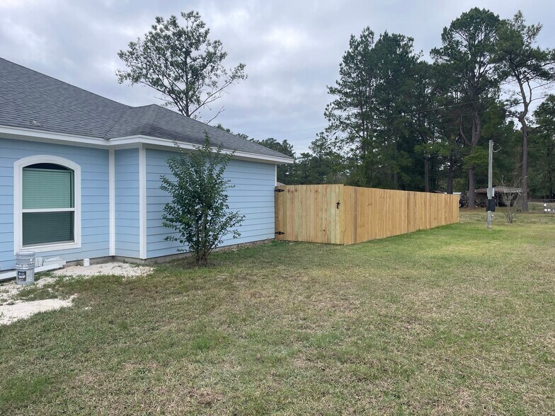 Building Photo - 6599 Johnson Ln