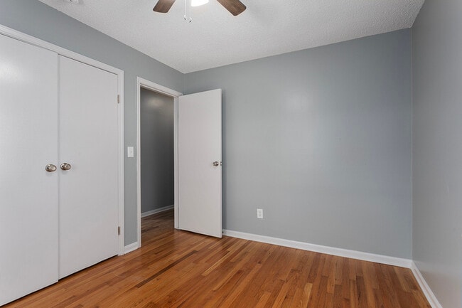 Building Photo - 703 SW 7 St