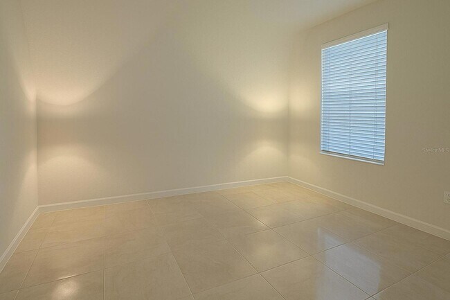 Building Photo - 5264 Bouchard Cir