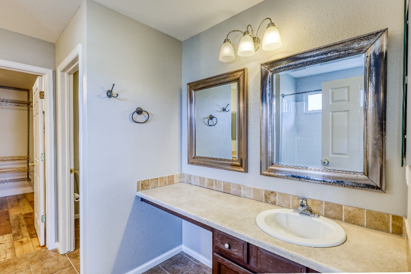 Building Photo - 6645 Fonder Dr