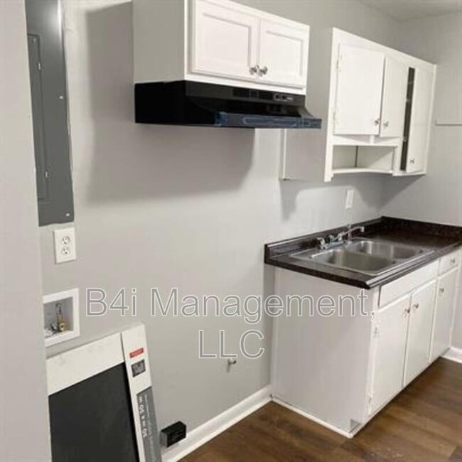 Building Photo - 719 Palmetto Ave