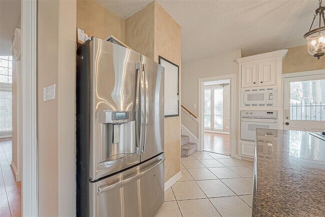 Building Photo - 13135 Finch Brook Dr