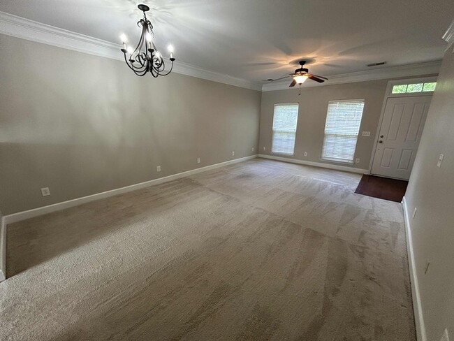 Building Photo - 9109 Otter Ln