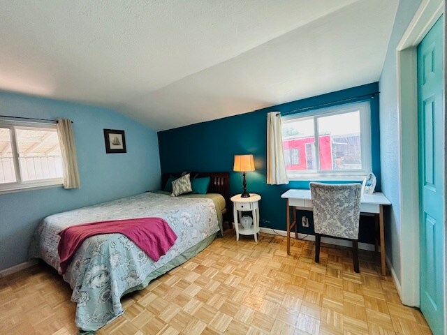 Building Photo - 8871 Belmont St