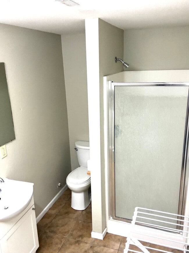 Building Photo - 3Bed/2Bath, House, Cozy Feel!