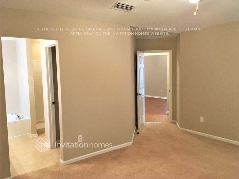 Building Photo - 4011 Pebble Brooke Circle South