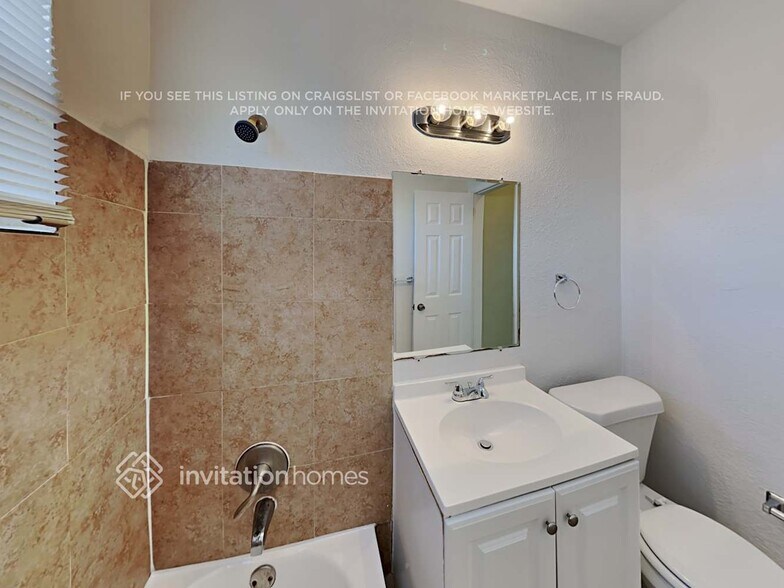 Building Photo - 11750 SW 171st Terrace