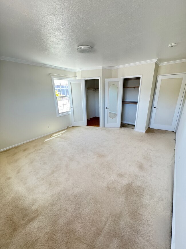 Primary bedroom - 1765 Road 20