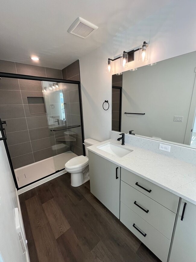 Building Photo - New Construction Townhome in Sisters