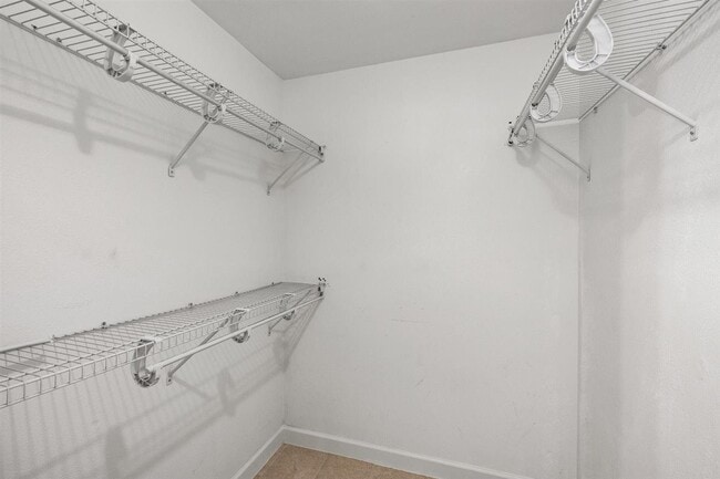 Building Photo - 2512 Azalea Ct