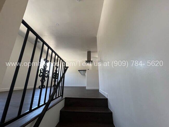 Building Photo - 1415 Seward St