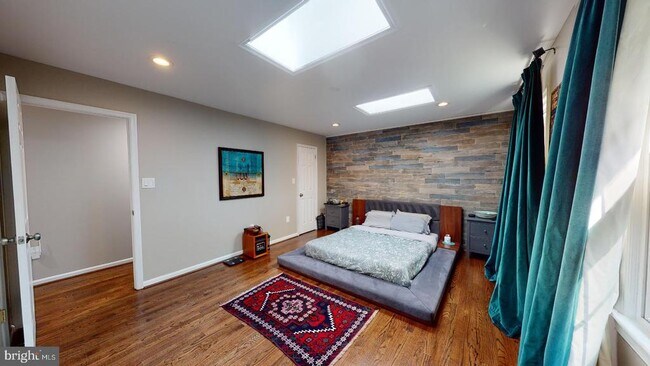 Building Photo - 7628 Chancellor Way