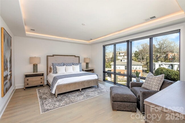 Building Photo - 616 Queens Rd