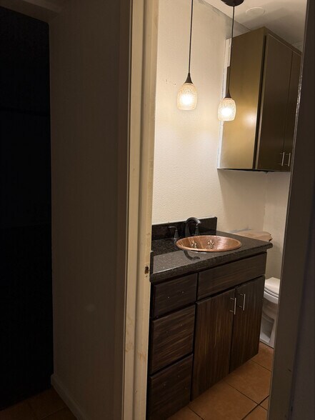 downstairs half bathroom - 1333 Carriage Dr