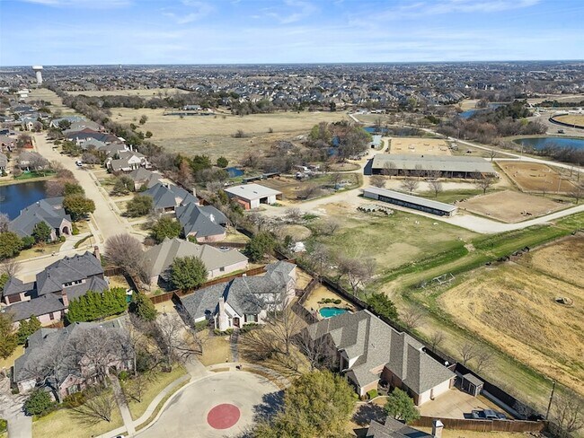 Building Photo - 1621 Hidden Bluff Ct