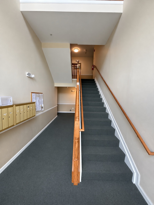 Building Photo - 3BR/2BA Home with Pool, Gym & Tennis Courts | Bel Air Living