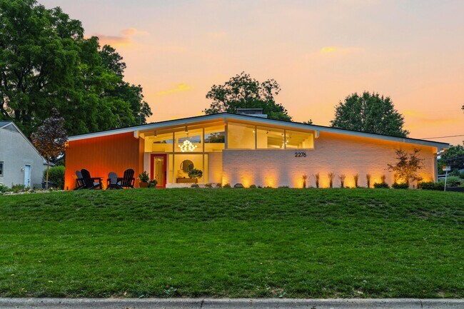 Building Photo - 2276 Johnston Rd
