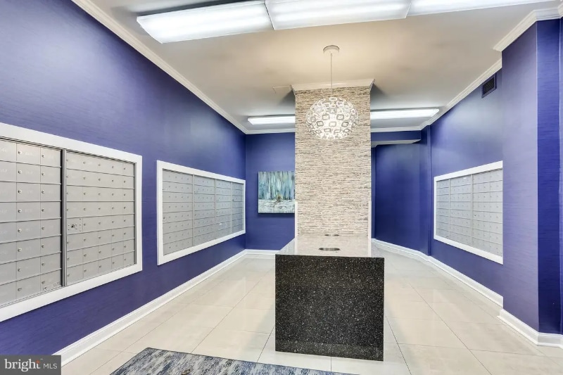 Building Photo - 1011 Arlington Blvd