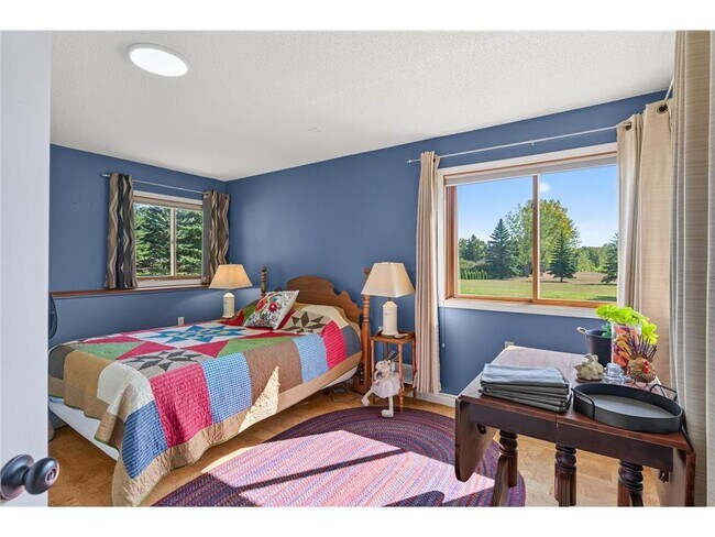 Building Photo - 14372 Heather Ridge Dr
