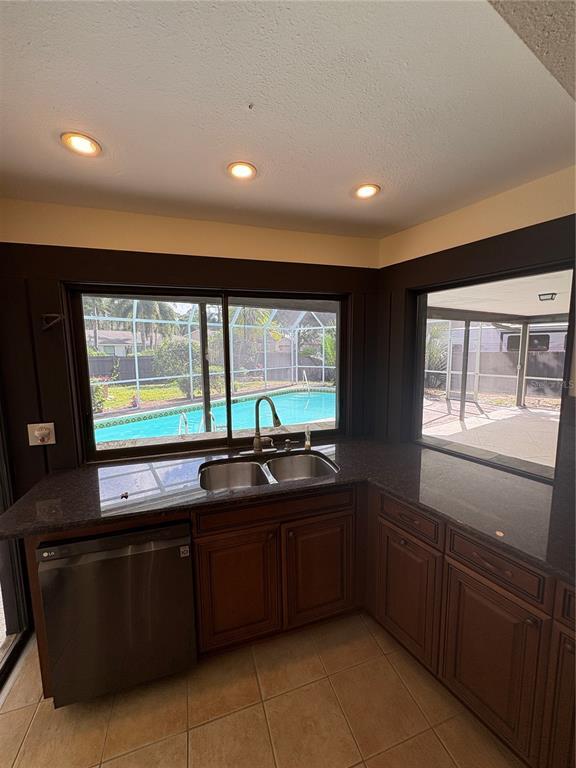 Building Photo - 14175 Feather Sound Dr