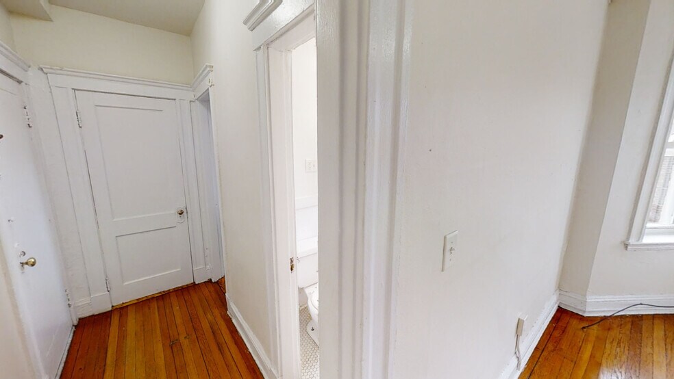 Building Photo - 1175 Boylston St