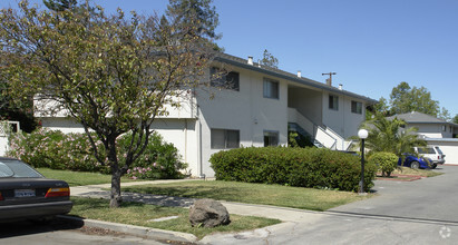 Building Photo - Mendocino Apartments