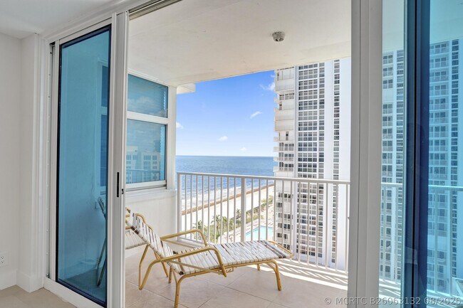 Building Photo - 1360 S Ocean Blvd