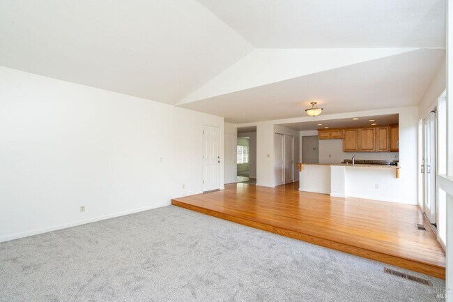 Building Photo - 4248 Leafwood Cir E