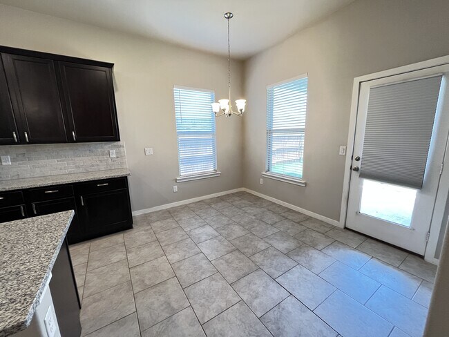 Building Photo - 2339 143rd St