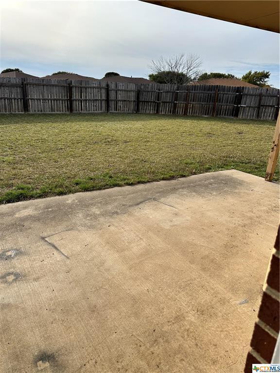 Building Photo - "Spacious 4-Bedroom Gem with 2 Full Baths in Killeen, TX - 1,647 Sq Ft of Comfort Awaits!"