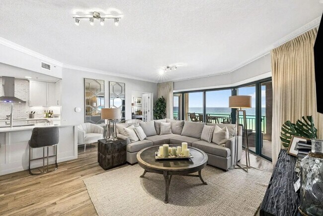 Building Photo - 4524 Southwinds Dr