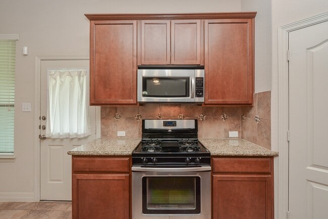 Building Photo - 7215 Casita Dr