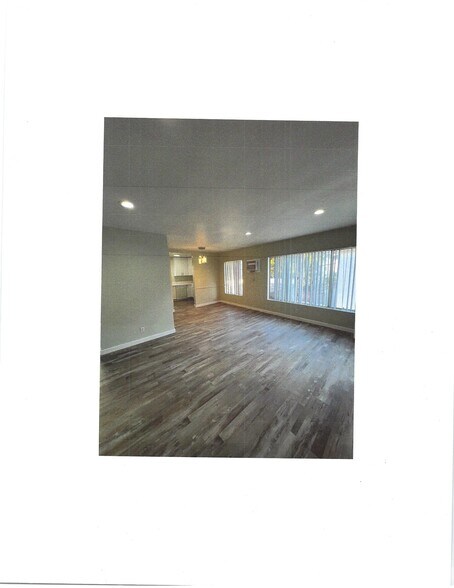 living room - 1472 S Wooster St