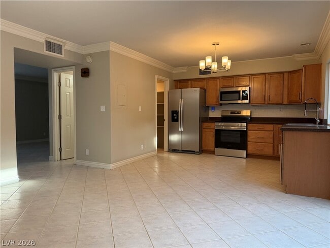 Building Photo - 4538 Brighton Dr