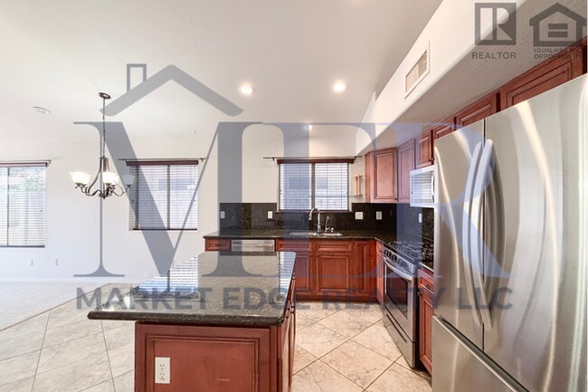 Building Photo - 3Bed/2Bath Home at Chandler Blvd/Alma Scho...