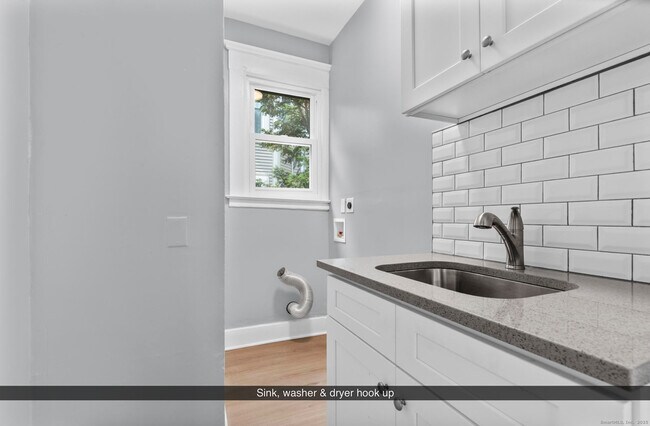 Building Photo - 74 4th St