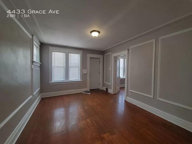 Building Photo - 4433 Grace Ave