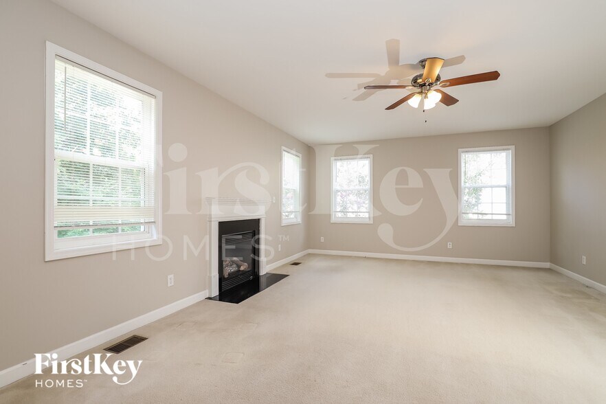 Building Photo - 5302 Cragganmore Dr