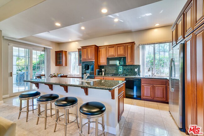 Building Photo - 1008 Harbor Crossing Ln