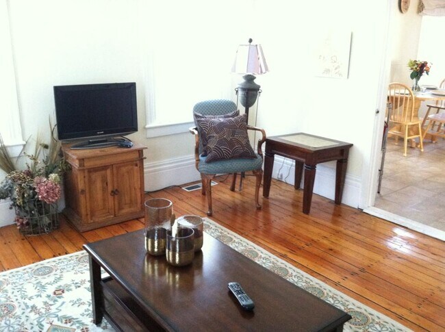 Building Photo - 51a Dover St