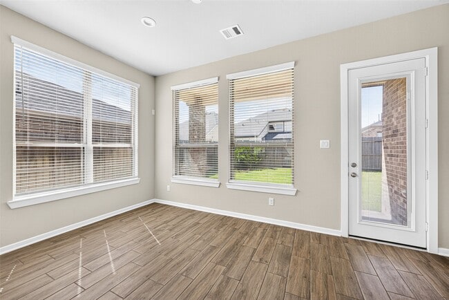 Building Photo - 29627 Mahogany View Ln