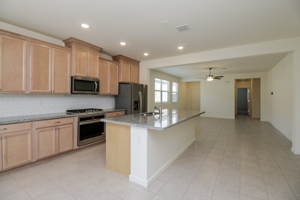 Building Photo - 4227 W Coneflower Ln